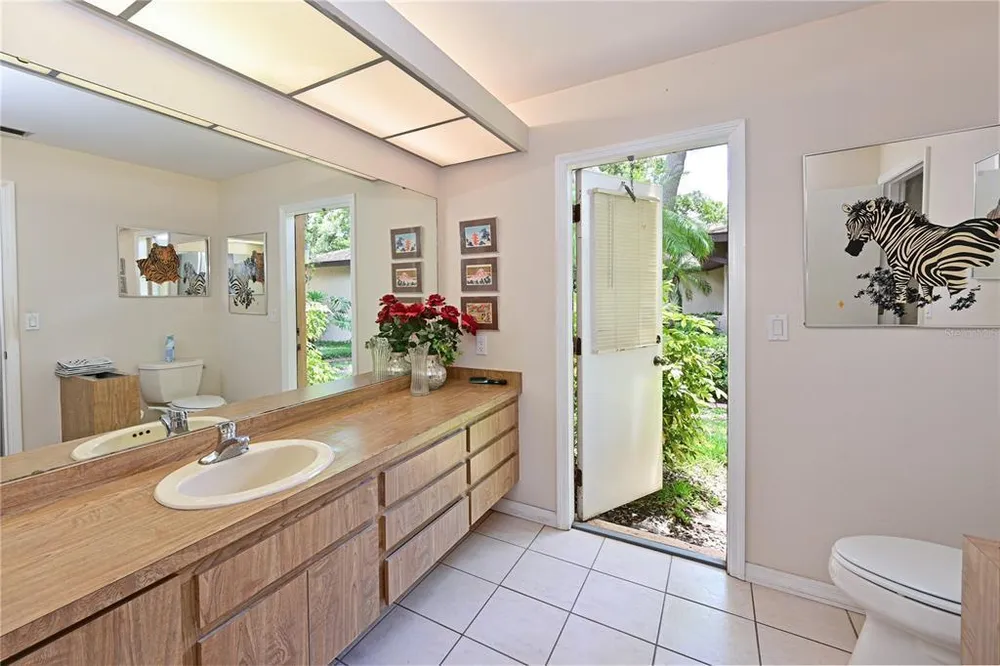 4322 Pasadena Ct, Sarasota, FL 34233
