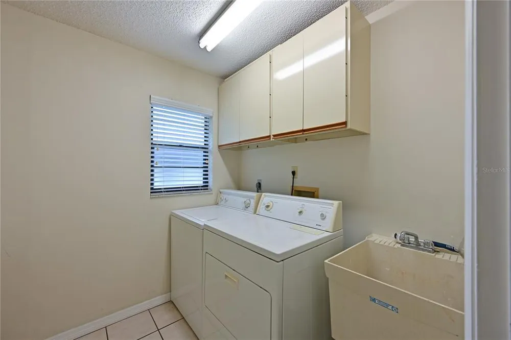 4322 Pasadena Ct, Sarasota, FL 34233