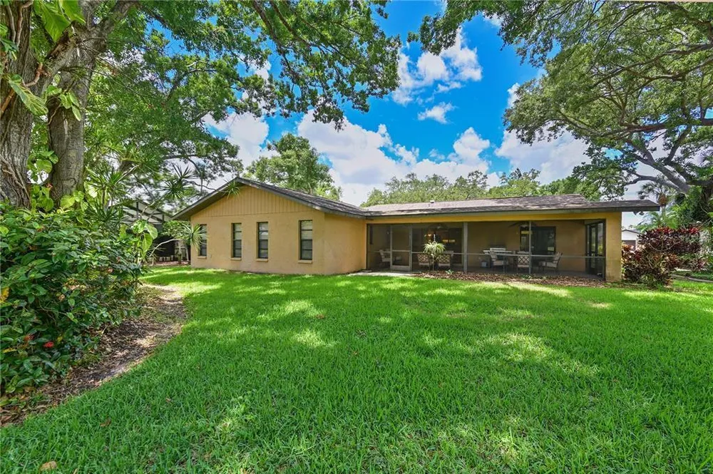 4322 Pasadena Ct, Sarasota, FL 34233