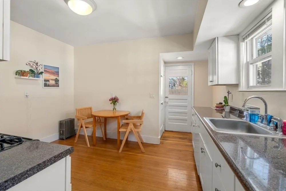 9 Oliva Rd, Boston, MA 02135