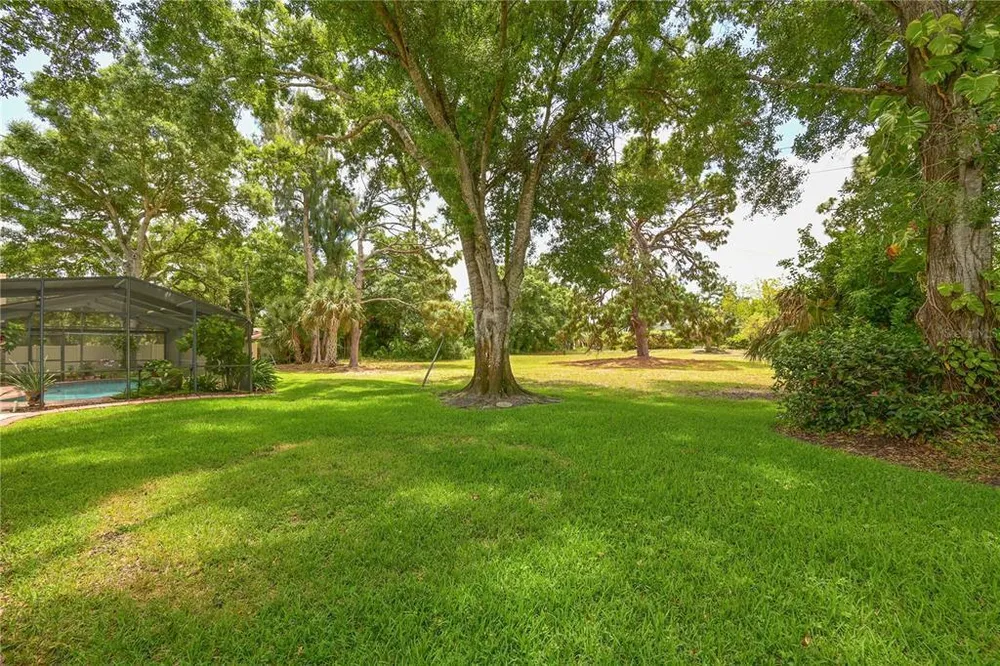 4322 Pasadena Ct, Sarasota, FL 34233