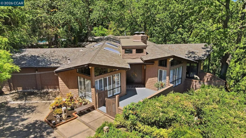 130 Montair Dr, Danville, CA 94526