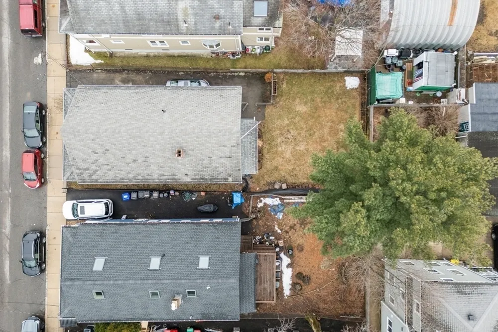 9 Oliva Rd, Boston, MA 02135