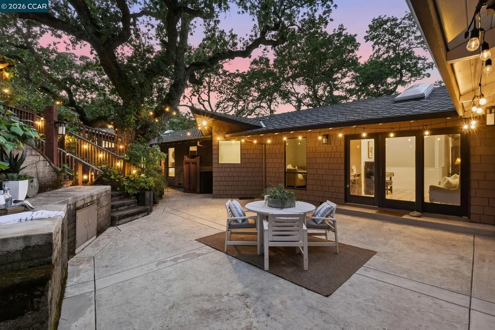 130 Montair Dr, Danville, CA 94526