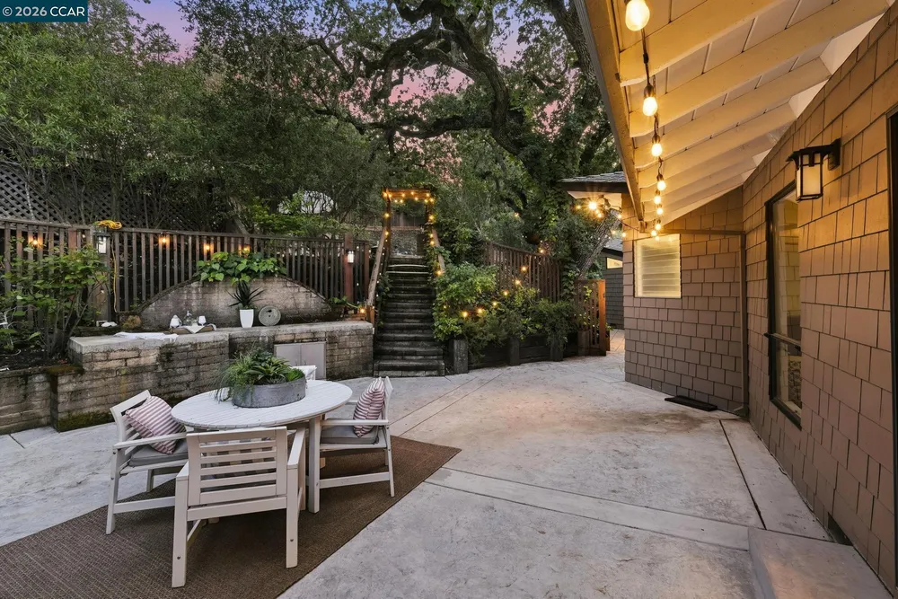 130 Montair Dr, Danville, CA 94526