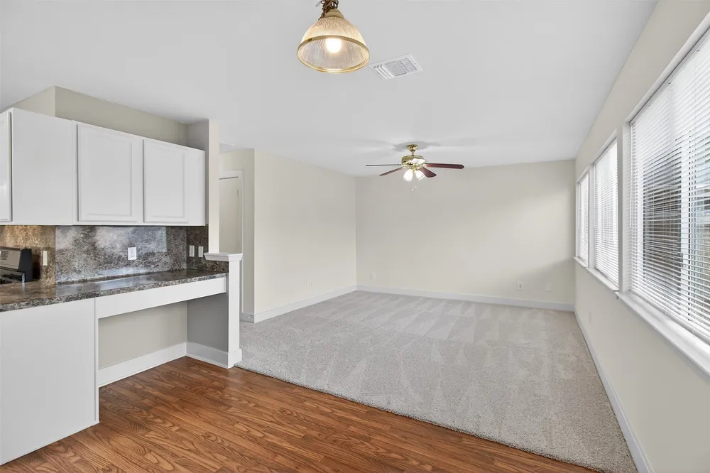803 Dragonfly Dr, Conroe, TX 77301