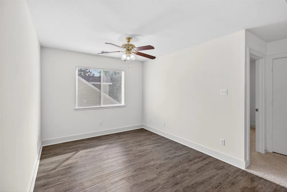 803 Dragonfly Dr, Conroe, TX 77301