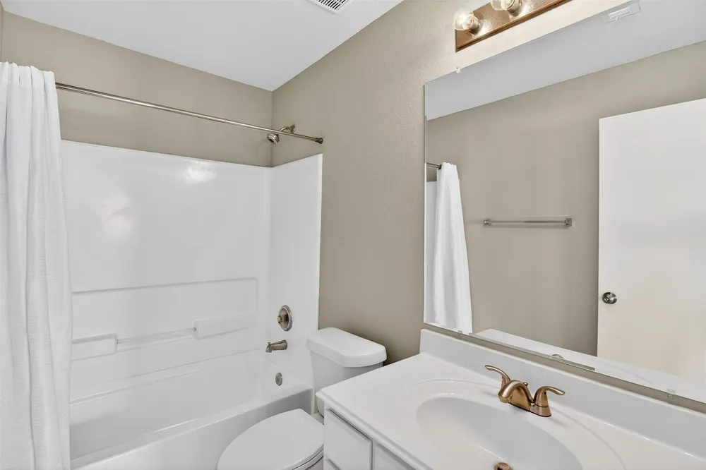 803 Dragonfly Dr, Conroe, TX 77301