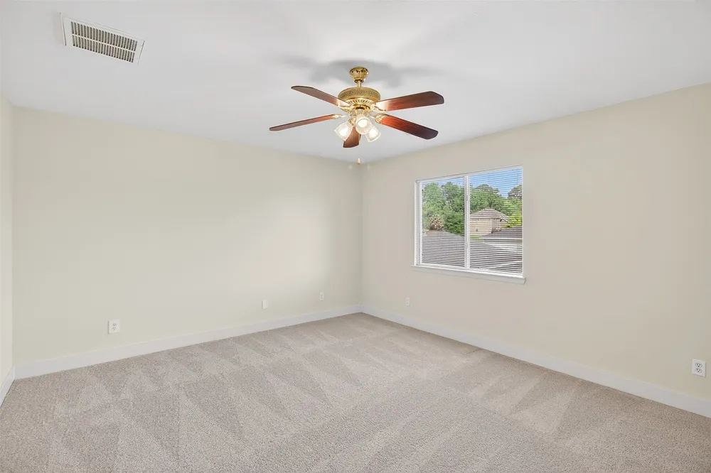 803 Dragonfly Dr, Conroe, TX 77301