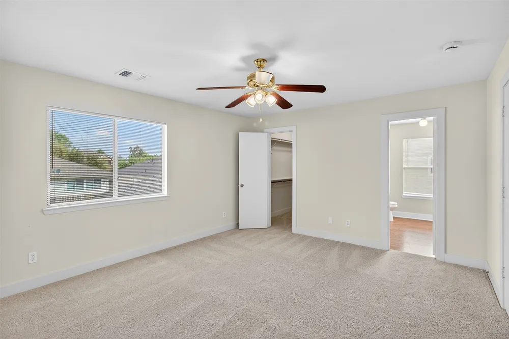 803 Dragonfly Dr, Conroe, TX 77301