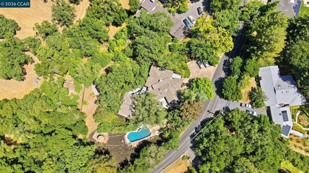 130 Montair Dr, Danville, CA 94526