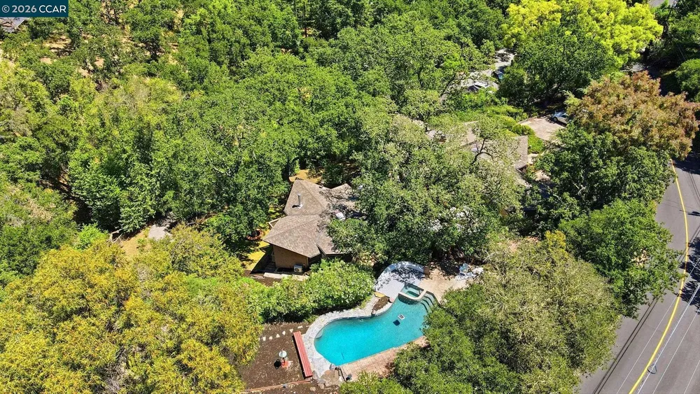 130 Montair Dr, Danville, CA 94526