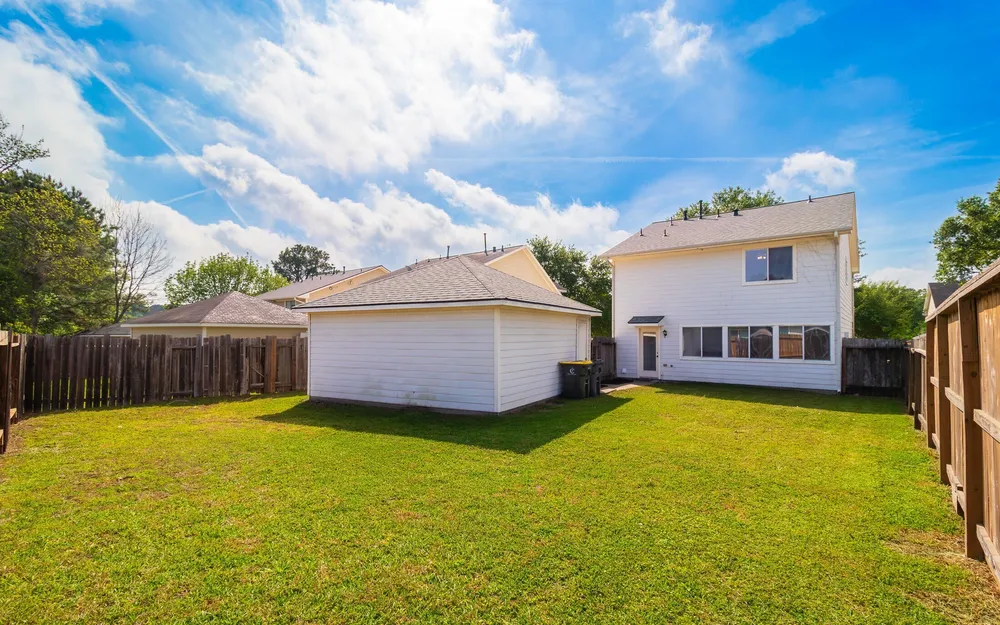 803 Dragonfly Dr, Conroe, TX 77301