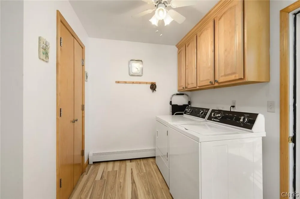 8001 Brookside Dr, Rome, NY 13440