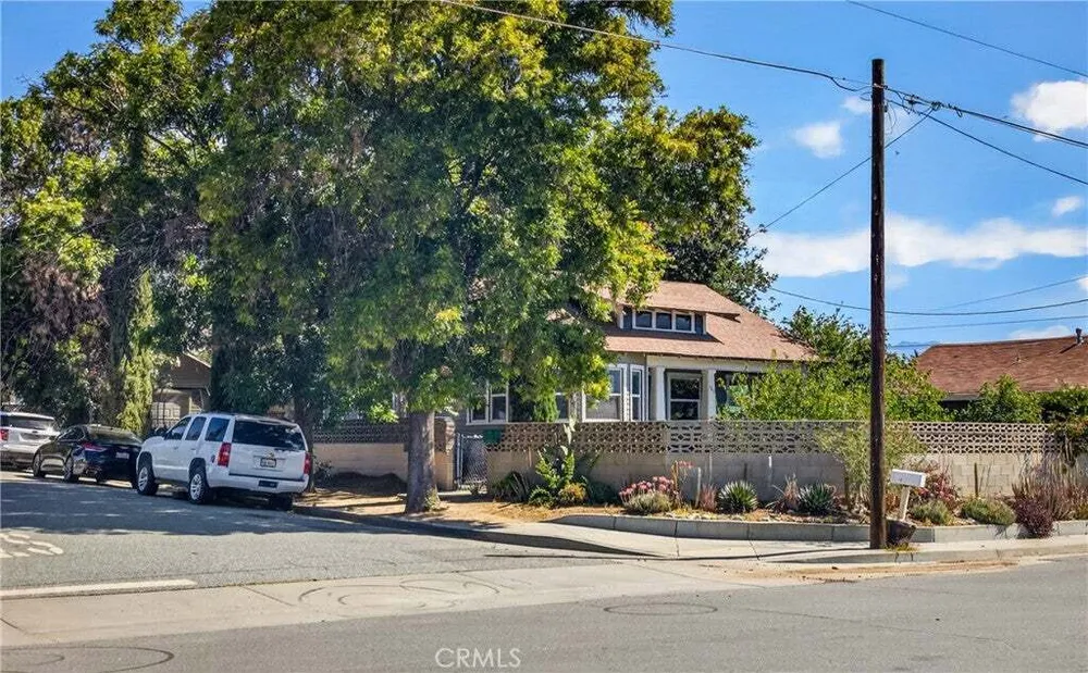 485 E Nicolet St, Banning, CA 92220