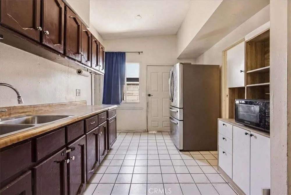 915 Stichman Ave, La Puente, CA 91746