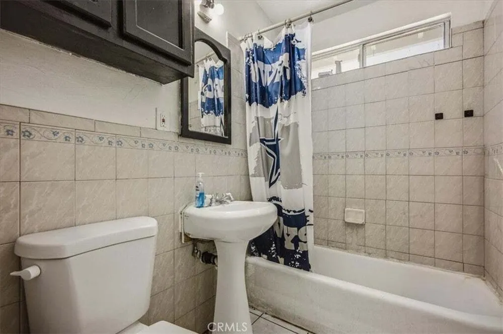 915 Stichman Ave, La Puente, CA 91746
