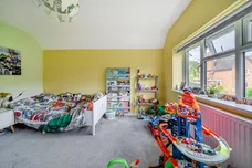 Park Crescent, Sunningdale, SL5 photo 11