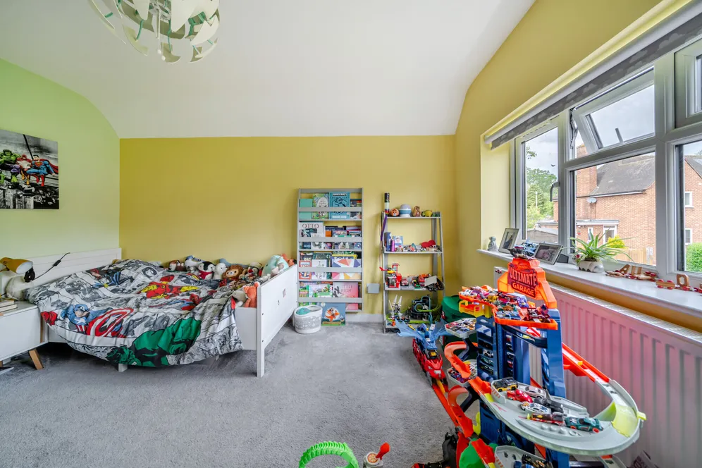 Park Crescent, Sunningdale, SL5 photo 11