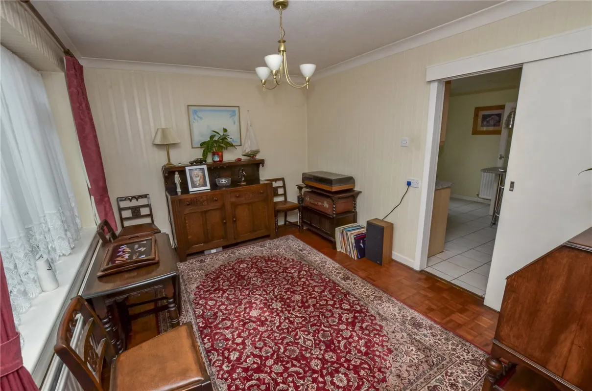 Glenwood Road, West Moors, Ferndown, Dorset, BH22