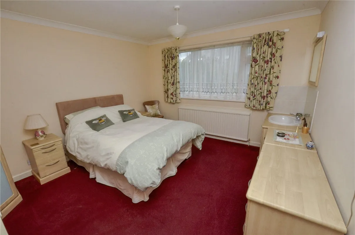 Glenwood Road, West Moors, Ferndown, Dorset, BH22