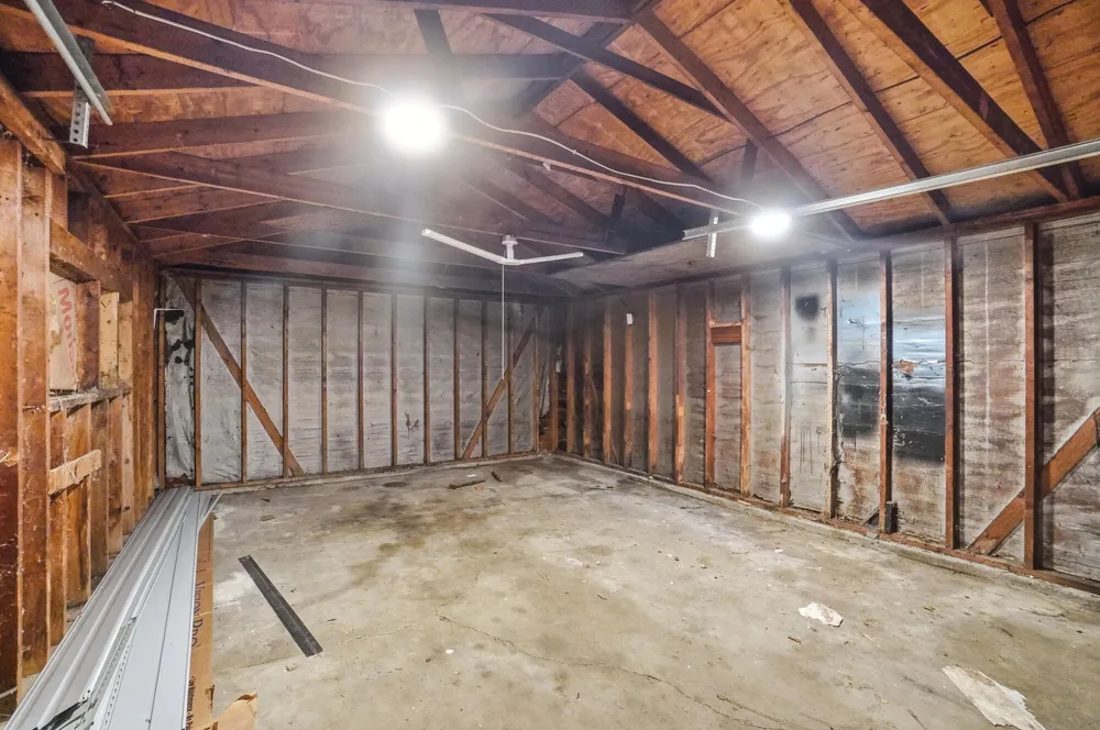 1923 Portage Path, Springfield, OH 45506