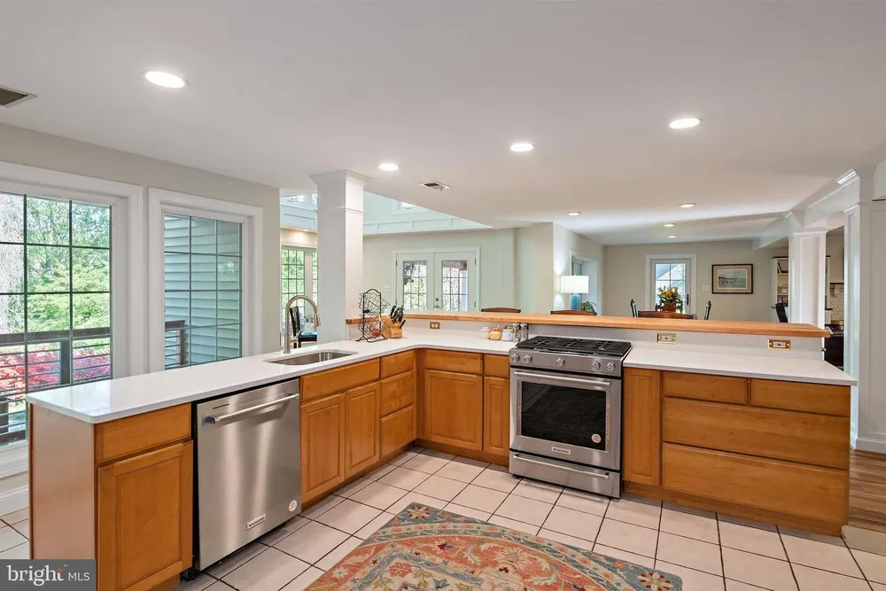 1553 Ashcroft Ln, Arnold, MD 21012