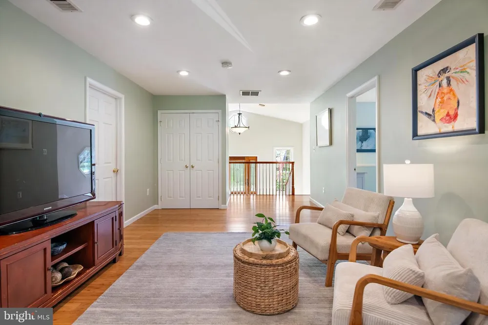 1553 Ashcroft Ln, Arnold, MD 21012