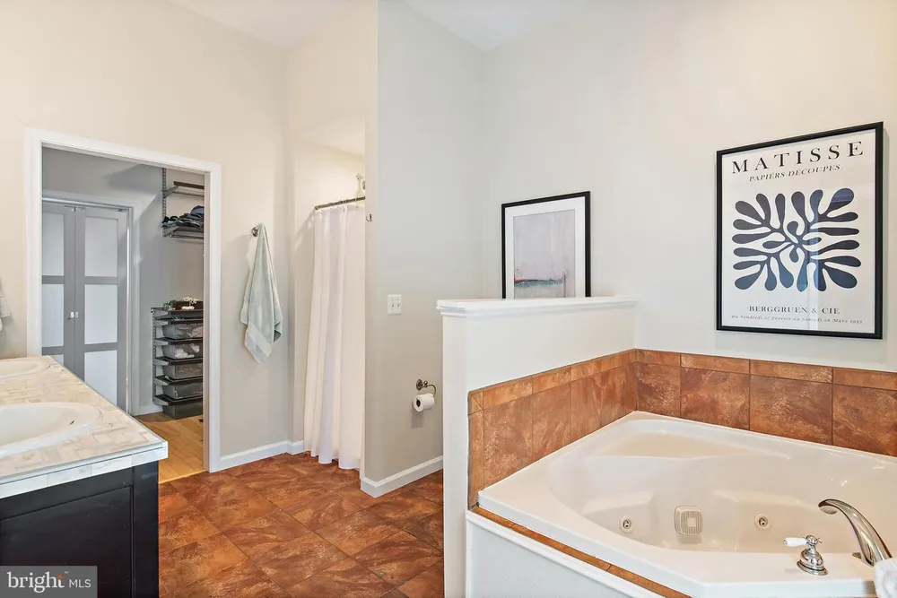 1553 Ashcroft Ln, Arnold, MD 21012