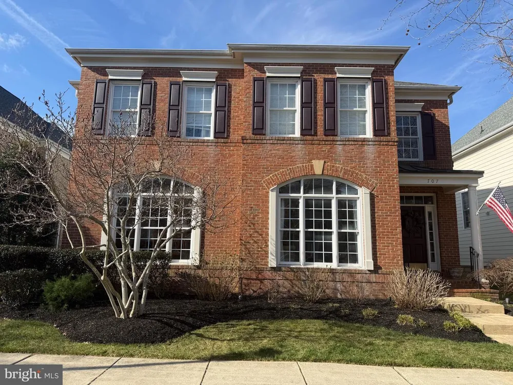 707 Pilot House Dr, Annapolis, MD 21401