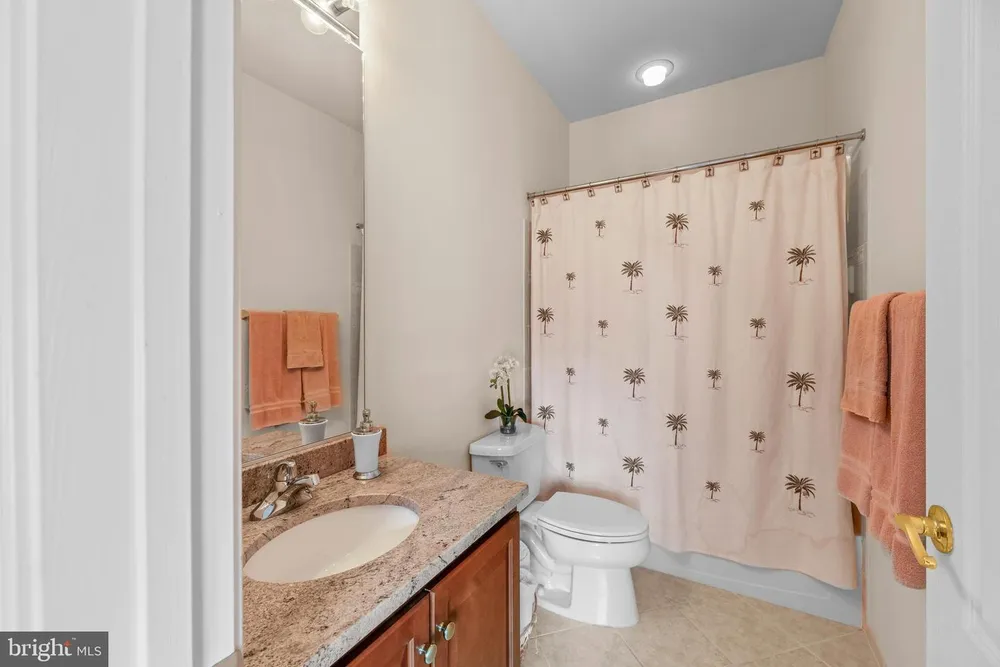 707 Pilot House Dr, Annapolis, MD 21401