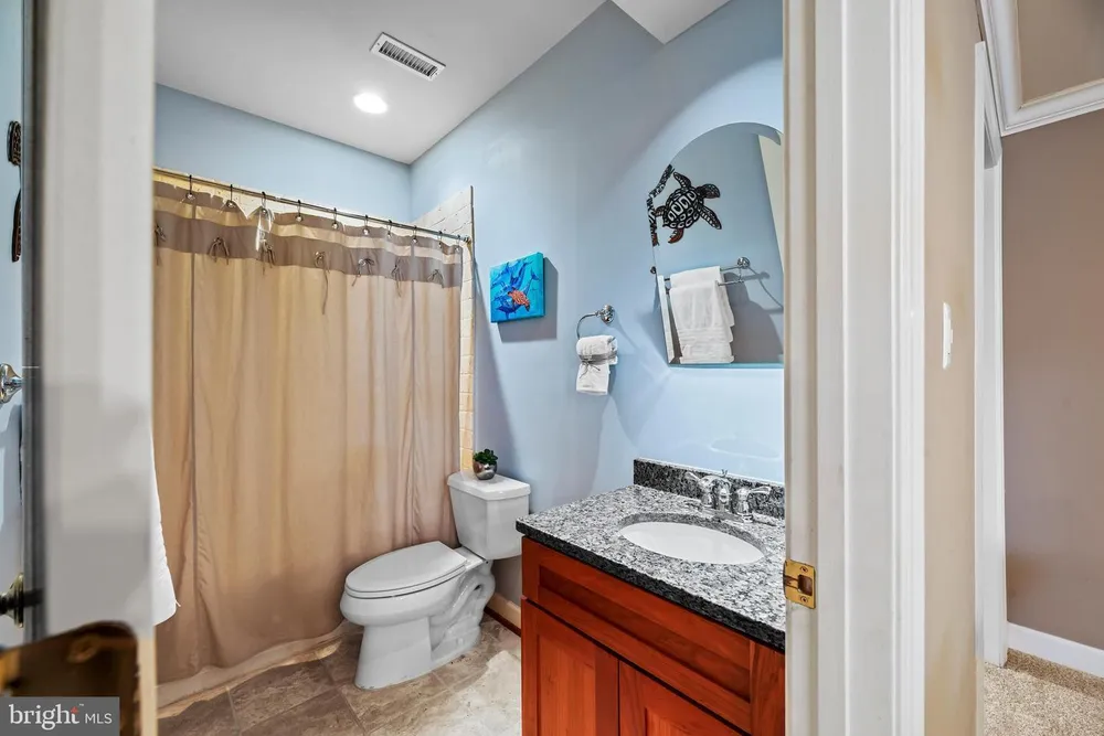 707 Pilot House Dr, Annapolis, MD 21401