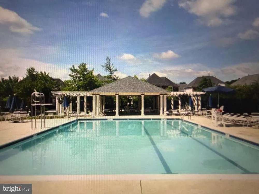707 Pilot House Dr, Annapolis, MD 21401