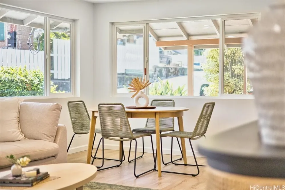 741 Alewa Dr, Honolulu, HI 96817