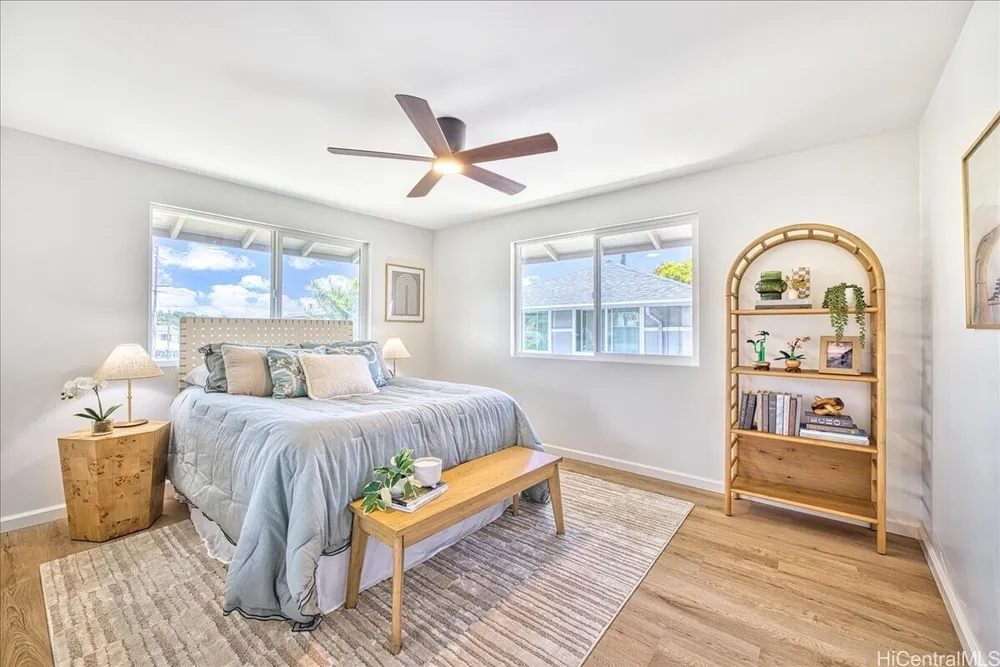 741 Alewa Dr, Honolulu, HI 96817