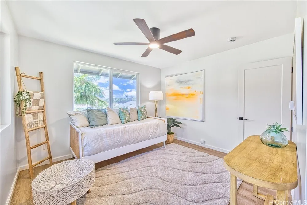 741 Alewa Dr, Honolulu, HI 96817