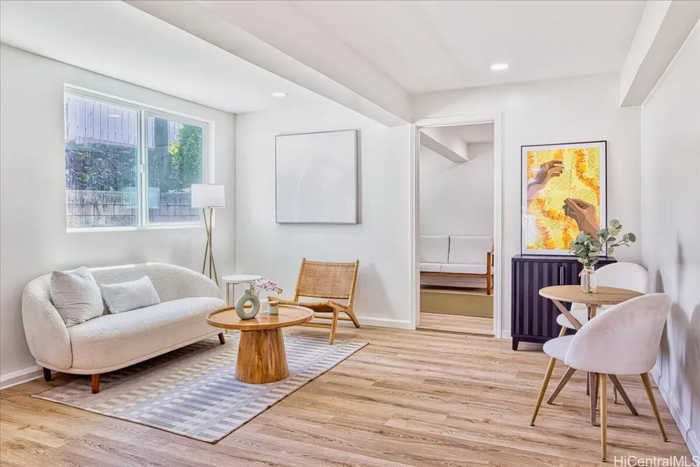 741 Alewa Dr, Honolulu, HI 96817