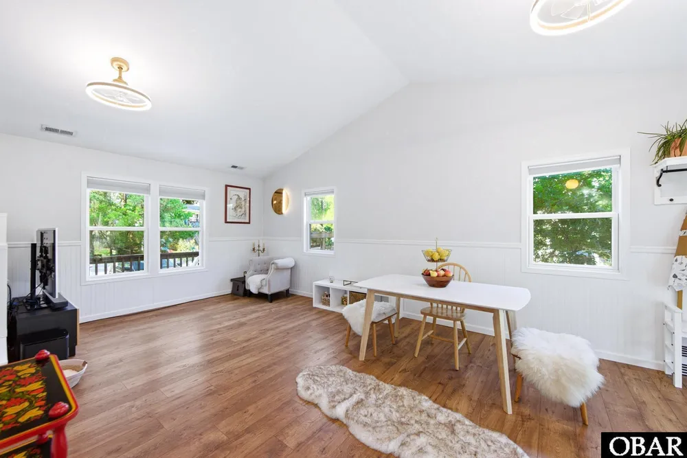 903 Holly St, Kill Devil Hills, NC 27948