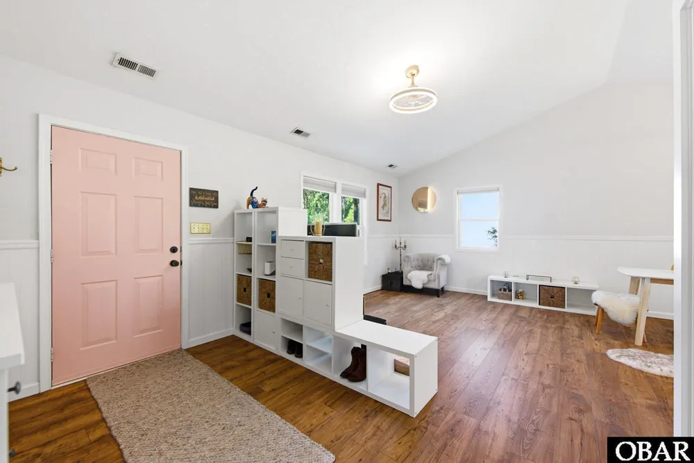 903 Holly St, Kill Devil Hills, NC 27948