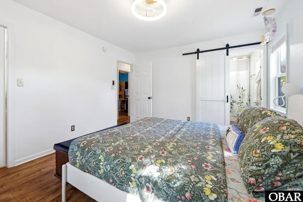 903 Holly St, Kill Devil Hills, NC 27948