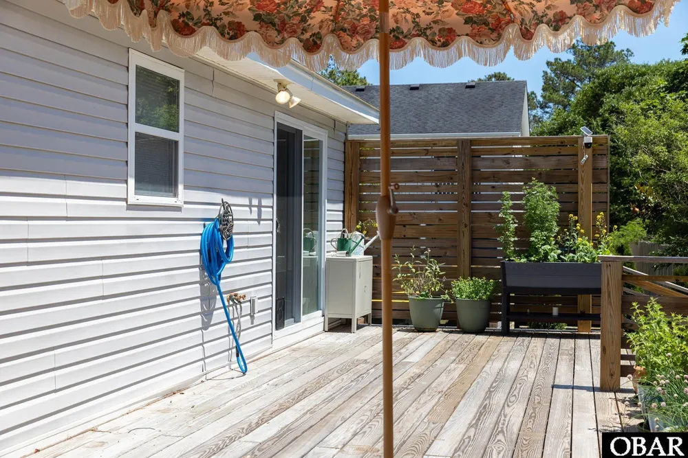 903 Holly St, Kill Devil Hills, NC 27948