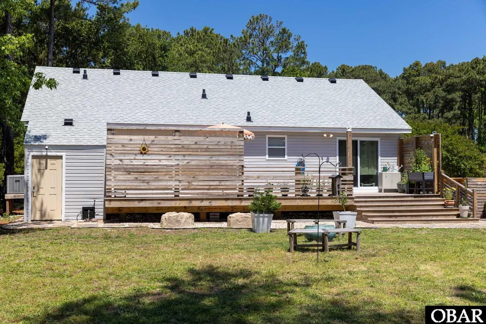 903 Holly St, Kill Devil Hills, NC 27948