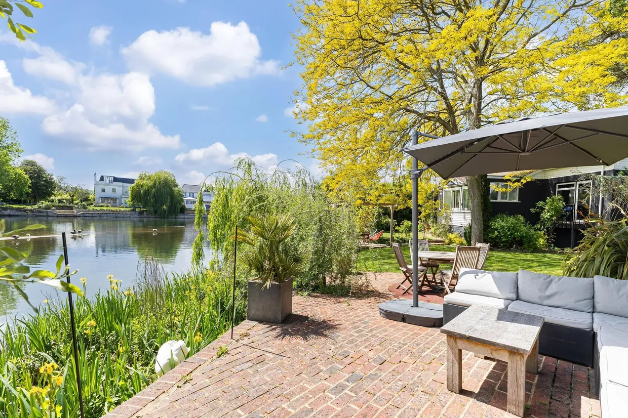 Lock Island, Mill Road, Marlow, SL7 photo 35
