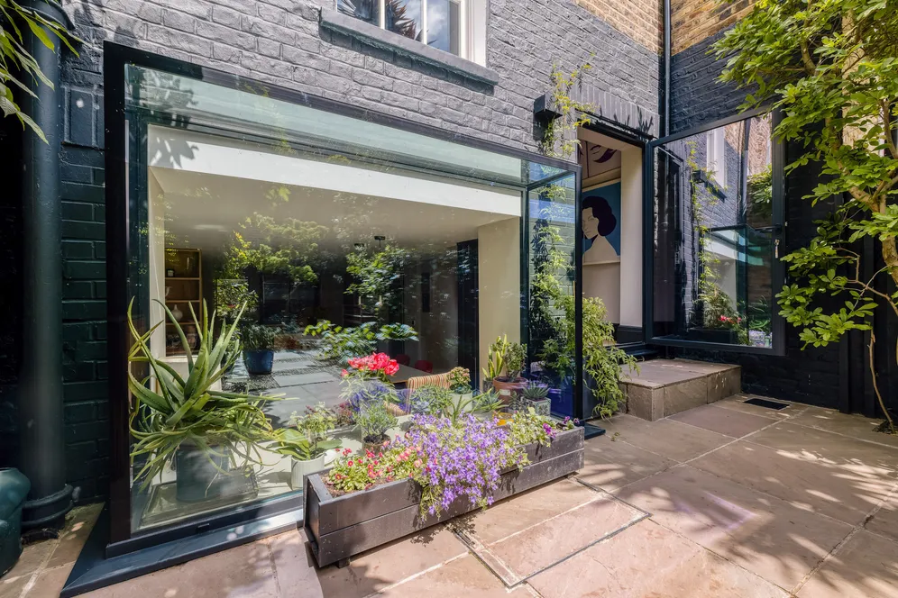 Matlock Street, London, E14 photo 8