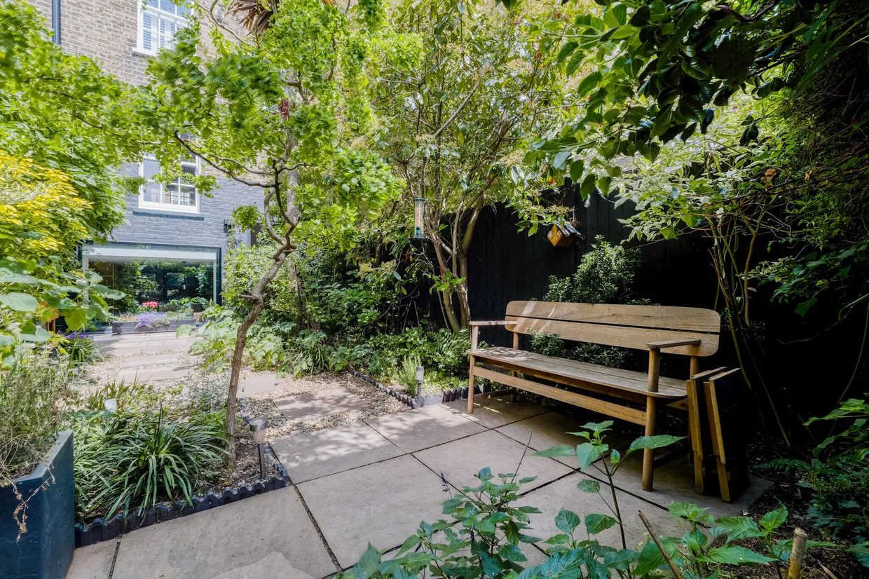 Matlock Street, London, E14 photo 17