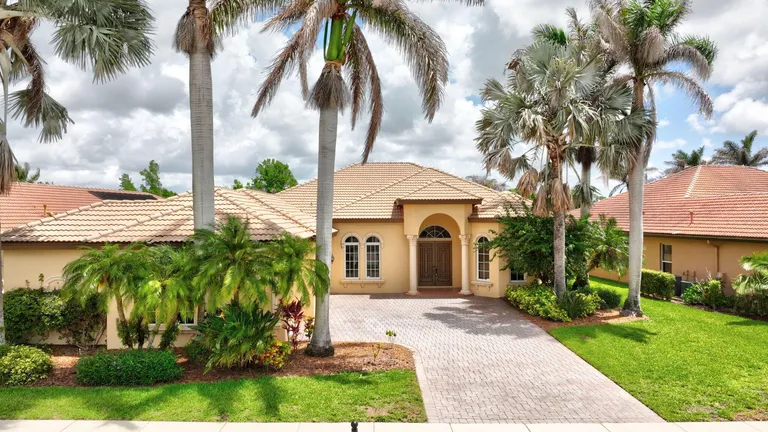 886 SW GRAND RESERVES BLVD, Port St Lucie, FL 34986