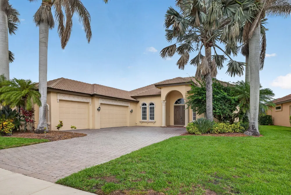 886 SW GRAND RESERVES BLVD, Port St Lucie, FL 34986