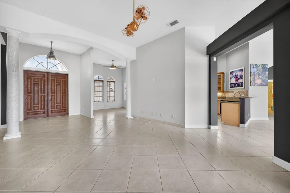 886 SW GRAND RESERVES BLVD, Port St Lucie, FL 34986