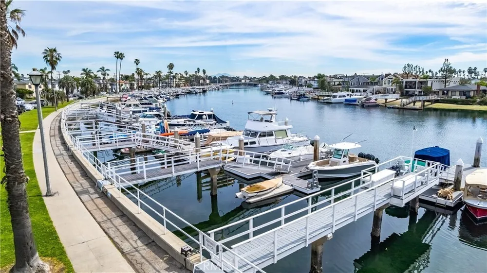 265 Bay Shore Ave, Long Beach, CA 90803
