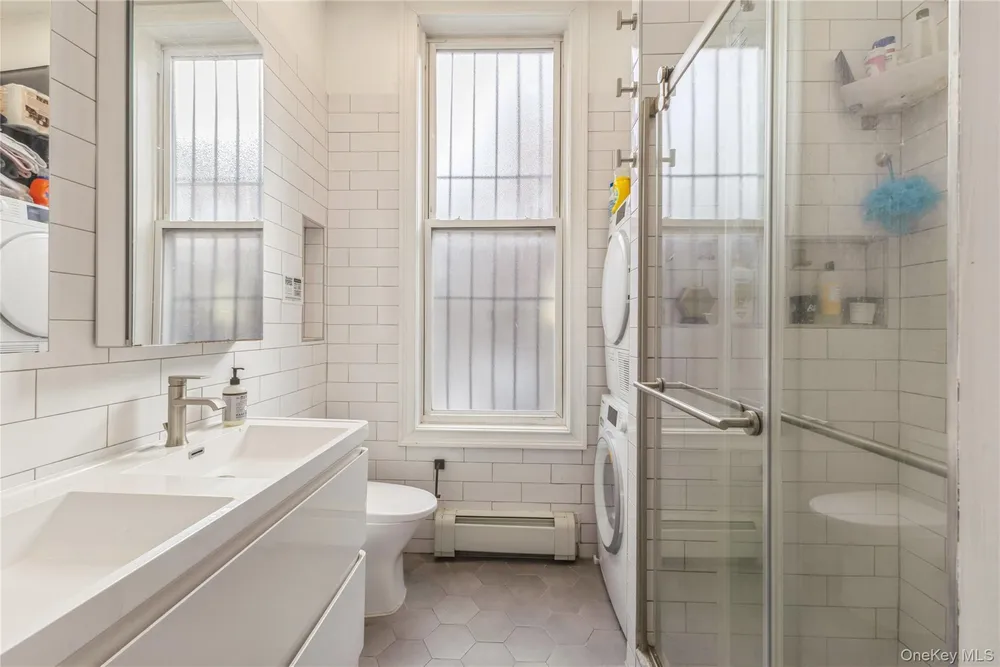 32 Covert St, Brooklyn, NY 11207